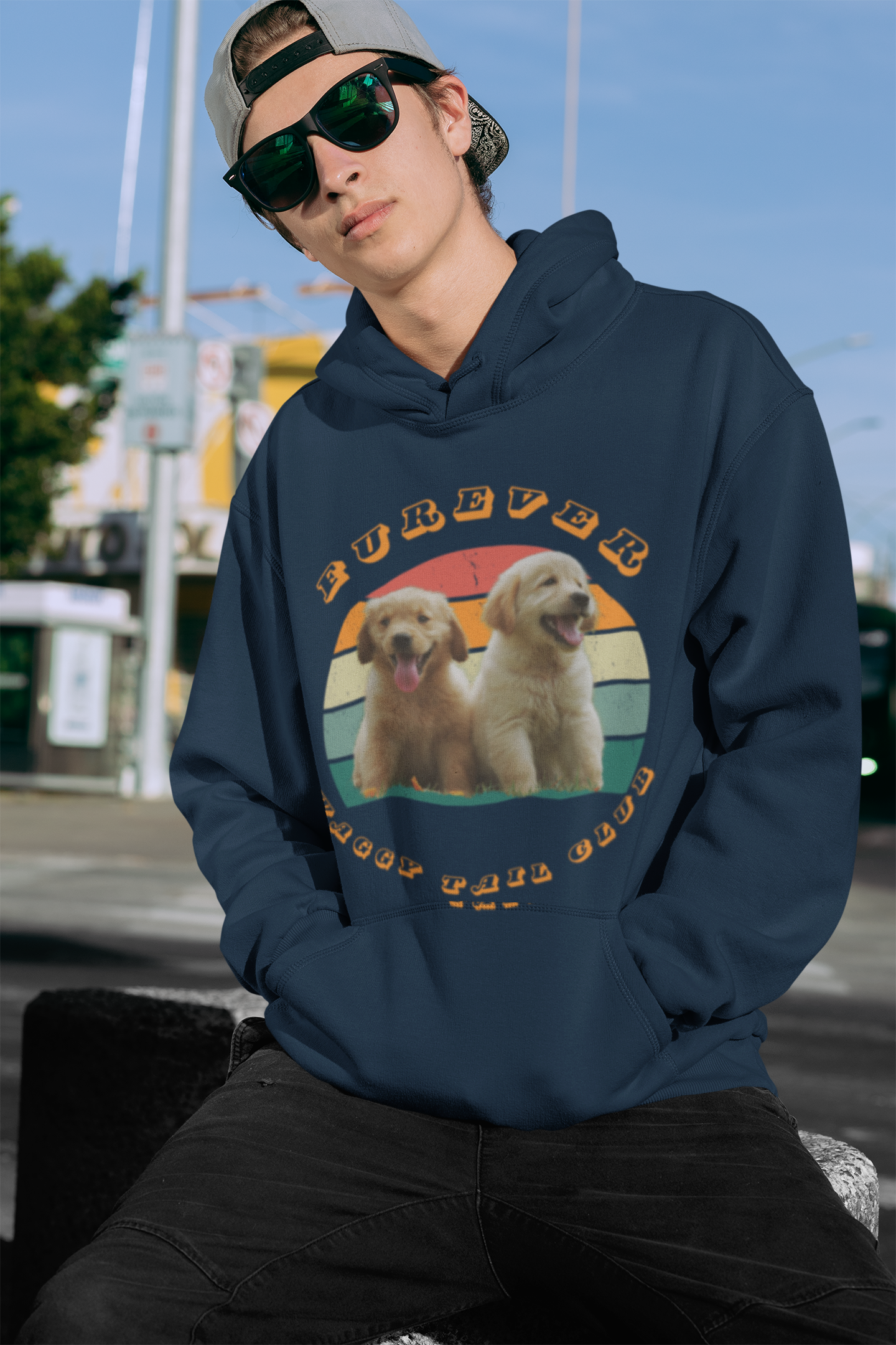 PetLove - Classic Unisex Pullover Hoodie | Gildan® 18500